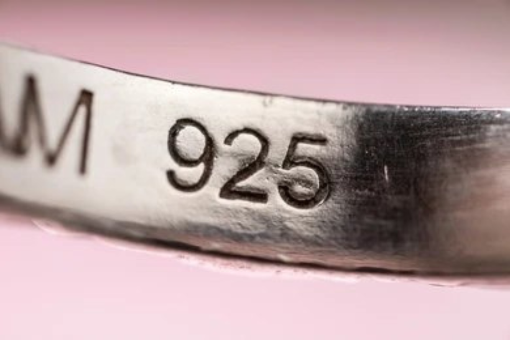 Is 925 100% Silver? Unveiling the Truth About Sterling Silver Jewellery for Women by Sigor