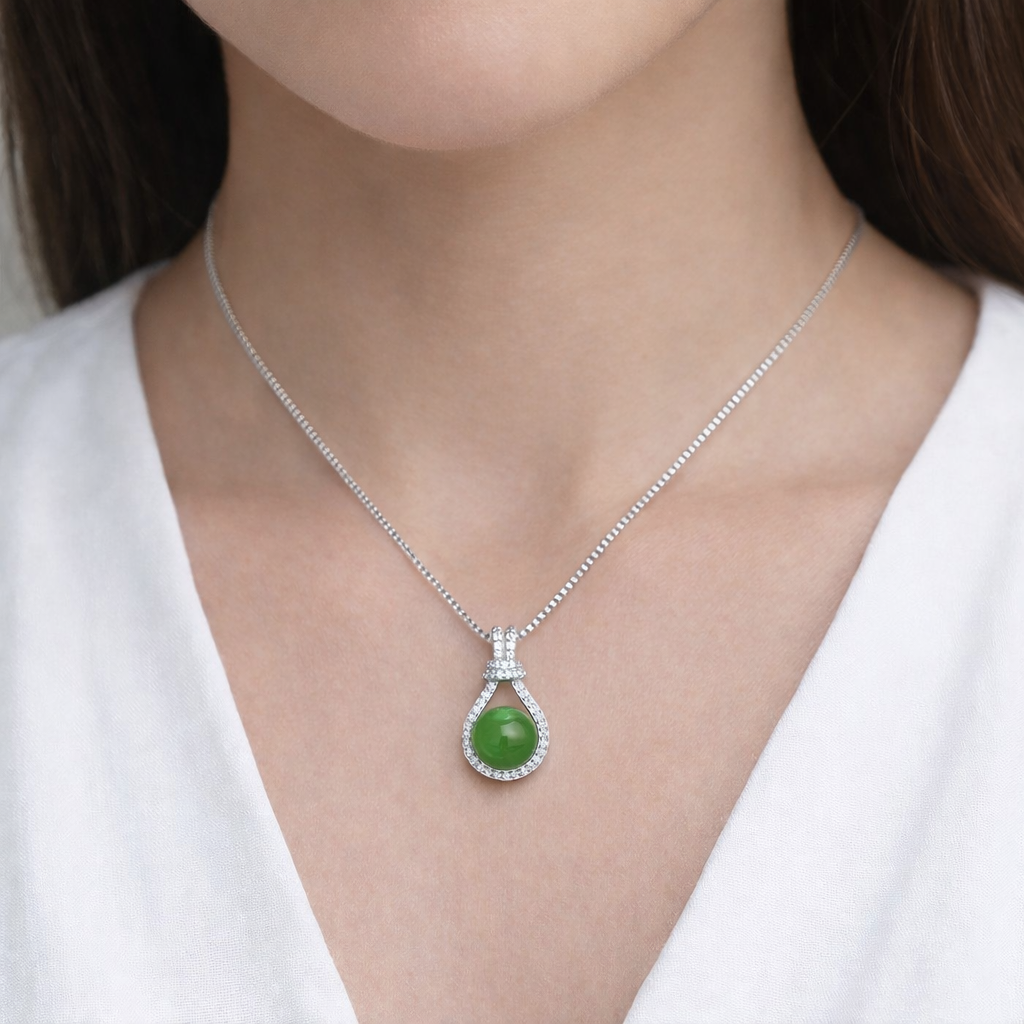 Verdant Radiance Teardrop Pendant