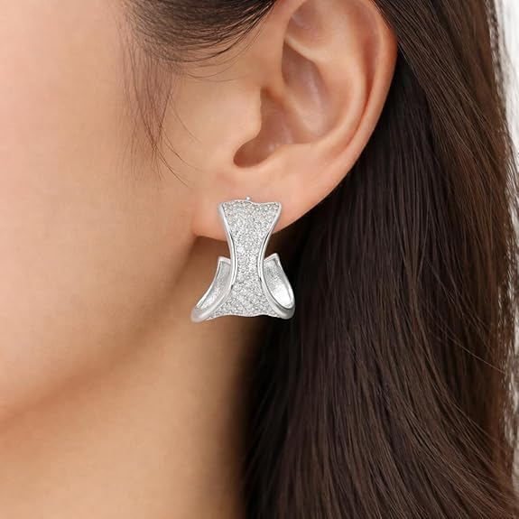 SIGOR 925 Silver Pavé Curve Stud Earring