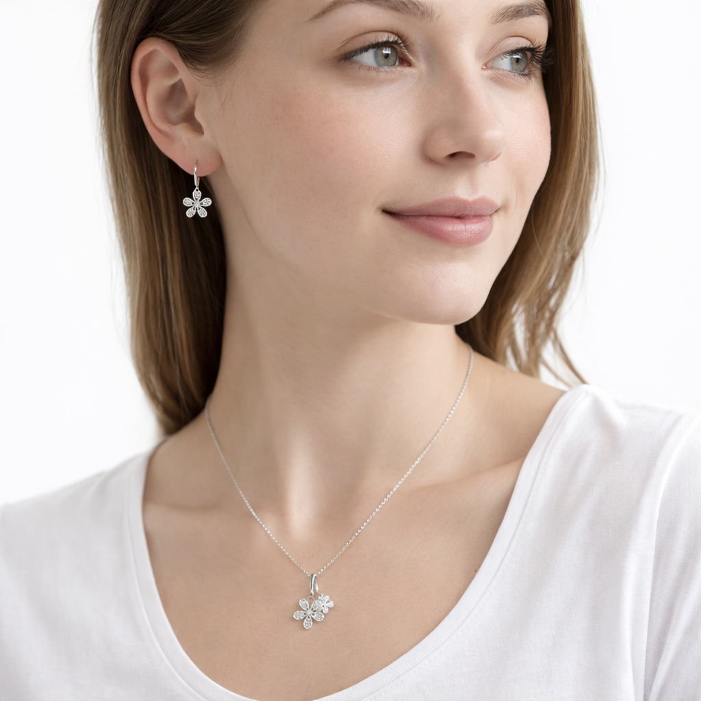 Bloom Grace Chain Pendant Set