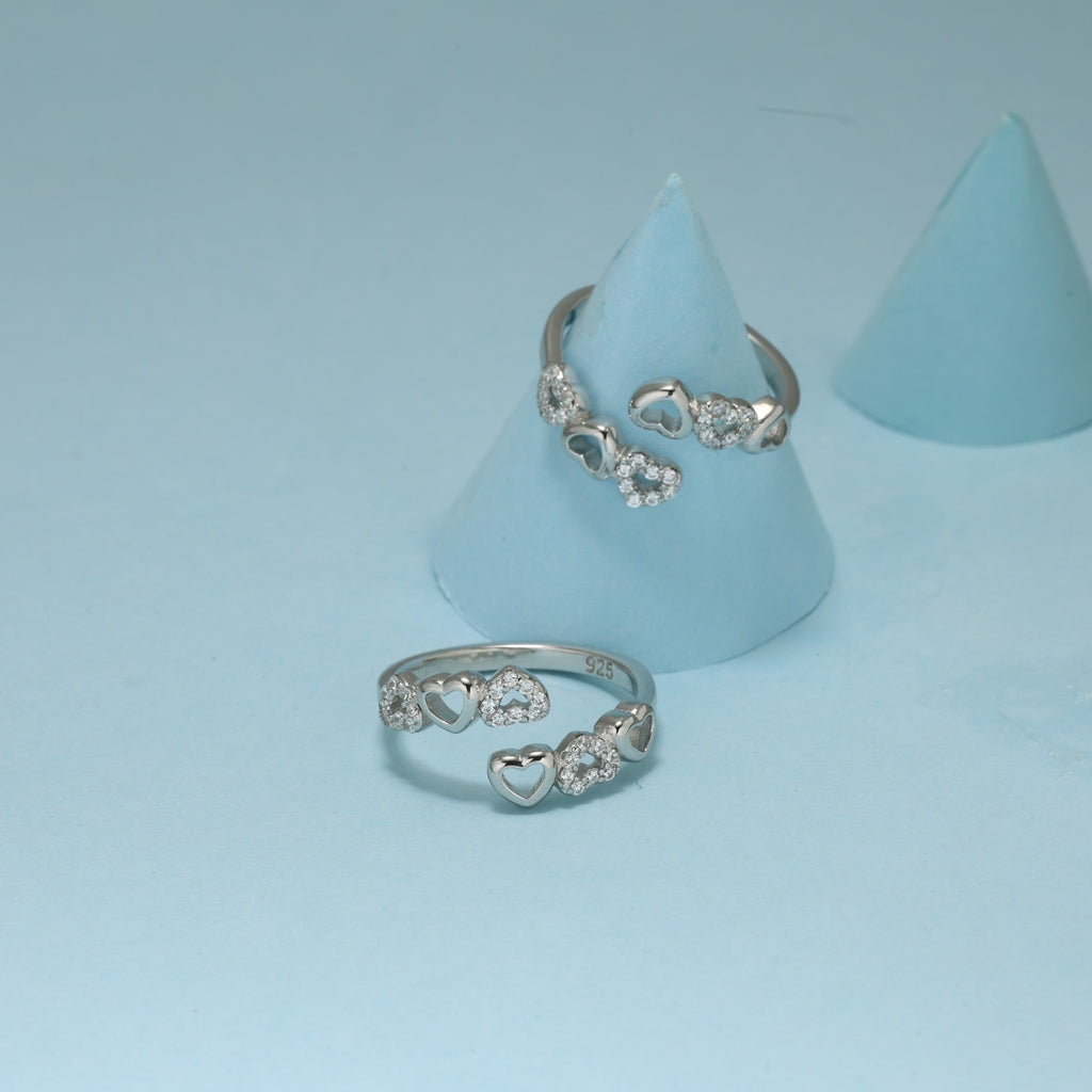 Silver Heart Gleam Diamond Toe ring