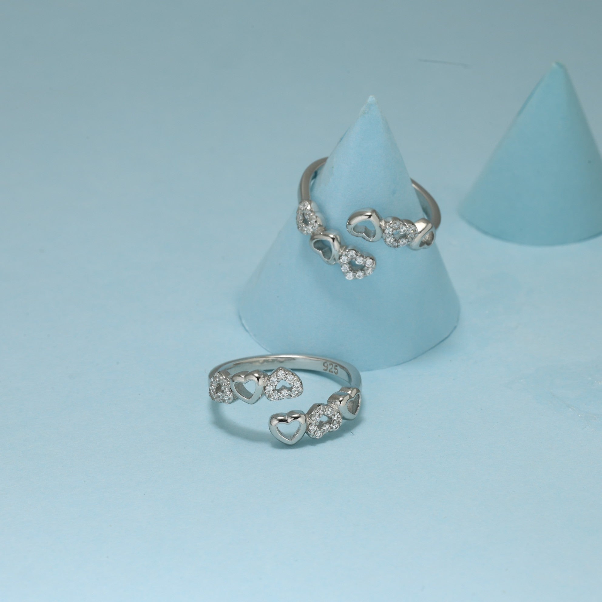 Silver Heart Gleam Diamond Toe ring