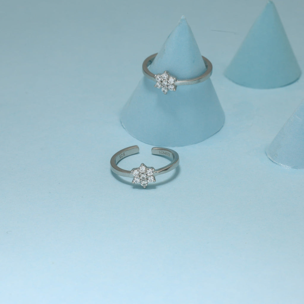 Silver SevenGlim Diamond Toe Ring