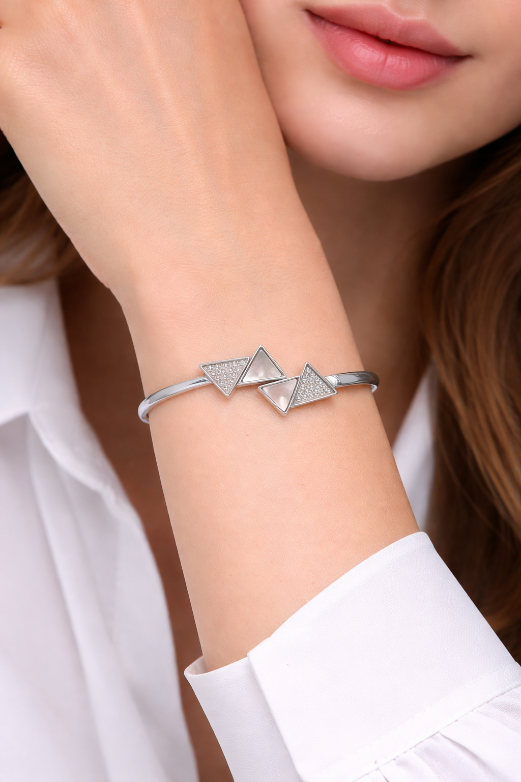 Silver TriAura Pearl Kada