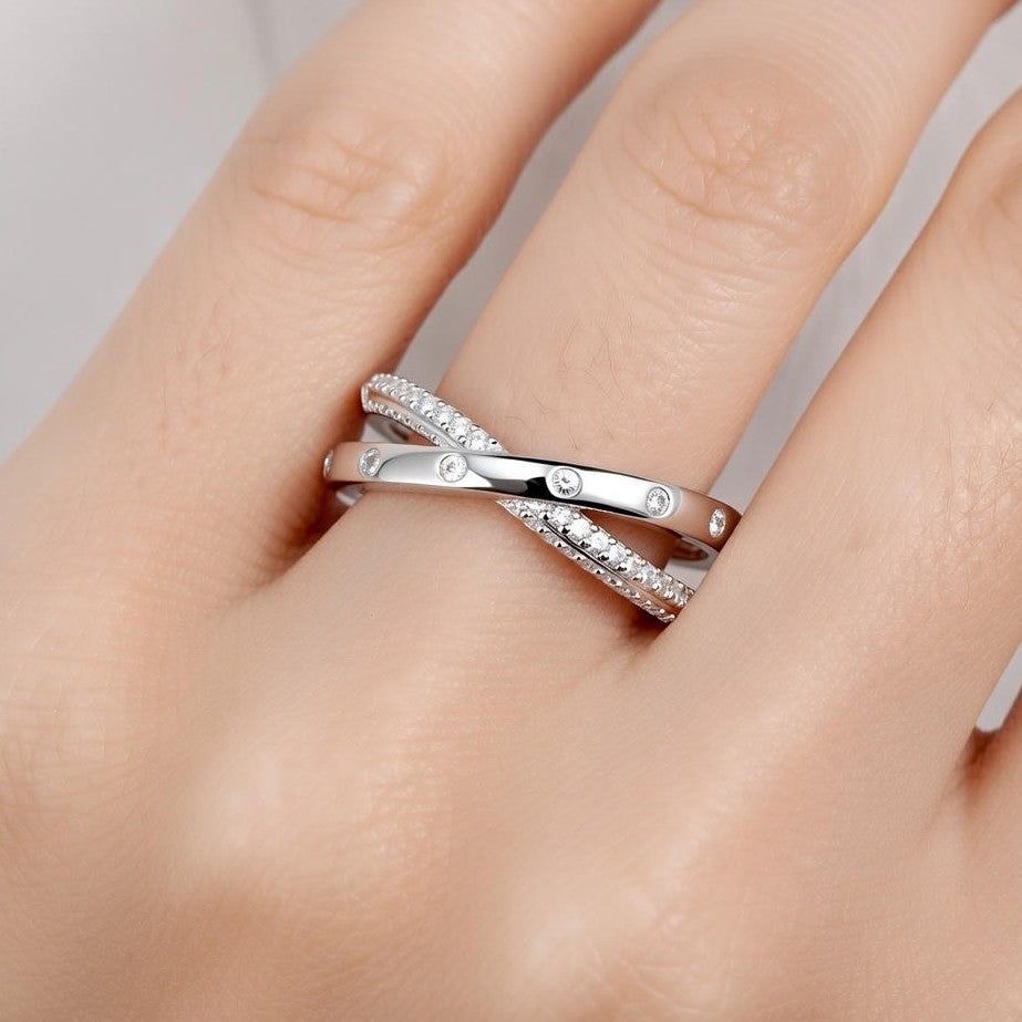 Interlace Spark Ring