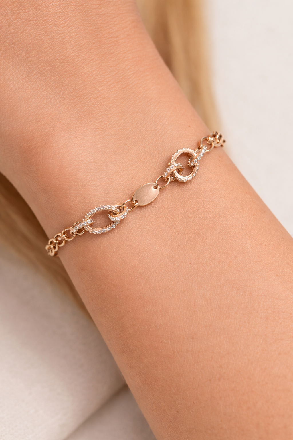 Rosegold Infinity Link Bracelet