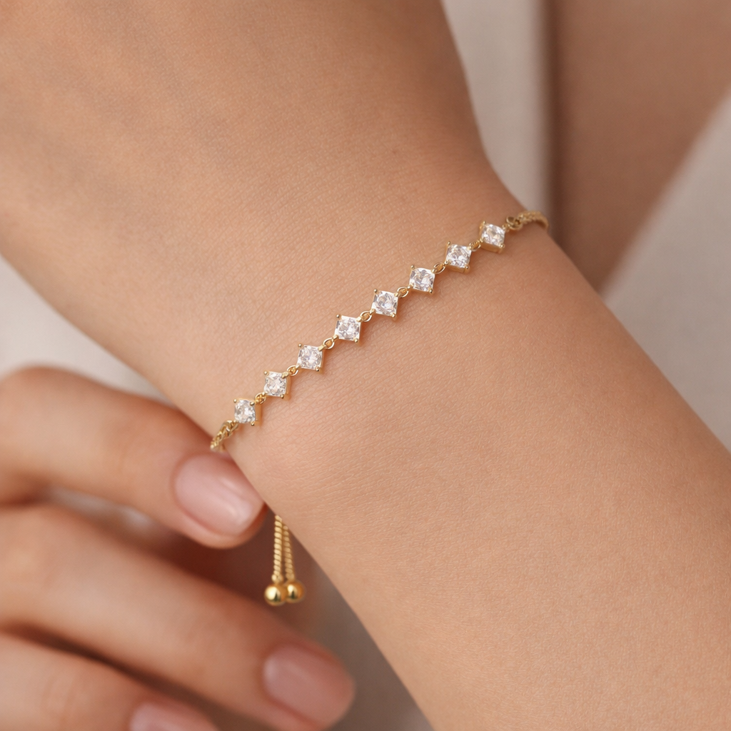 Golden Starline Adjustable Bracelet