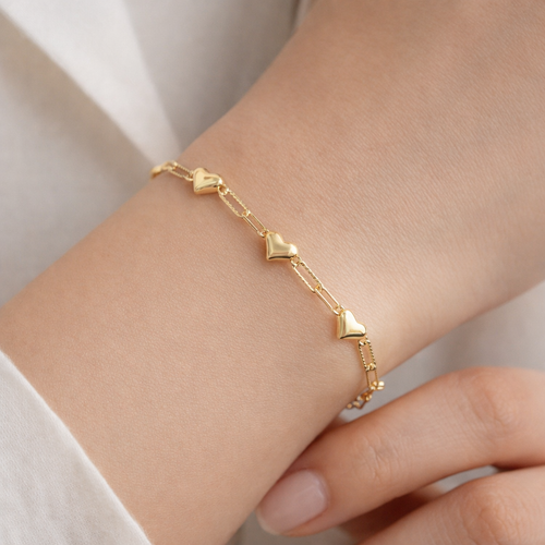 Golden Heartlink Bracelet