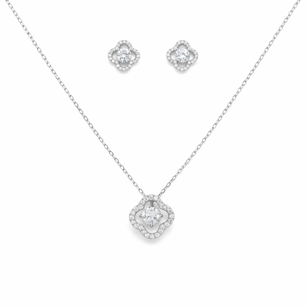 Luminous Clover Spark Chain Pendant Set