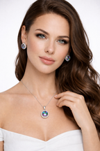 Delicate Beauty Pendant Set