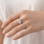 Timeless Beauty – 925 Silver Mother of Pearl Finger Ring