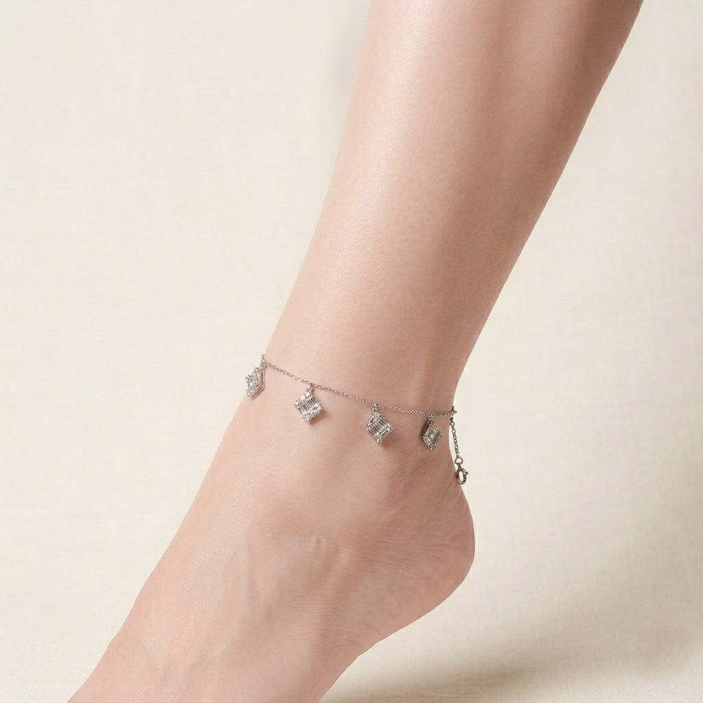 Elegant Diamond Touch 925 Silver Anklet