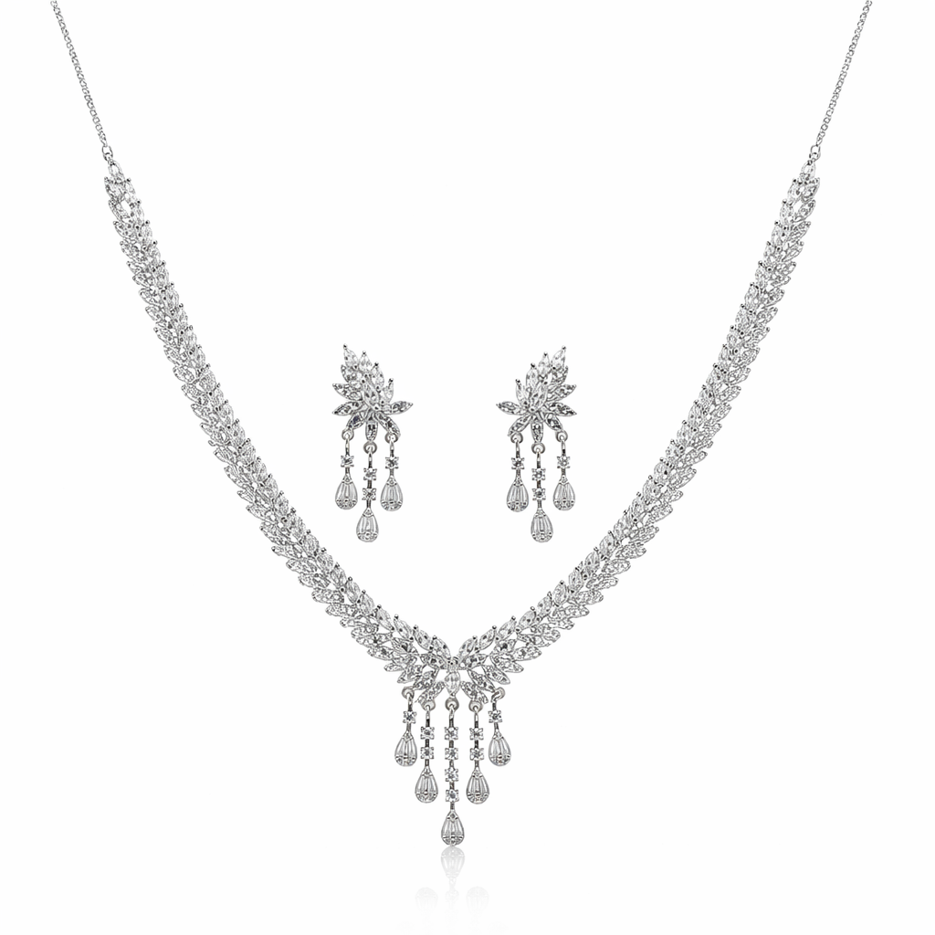 Minimal Luxe Silver Necklace