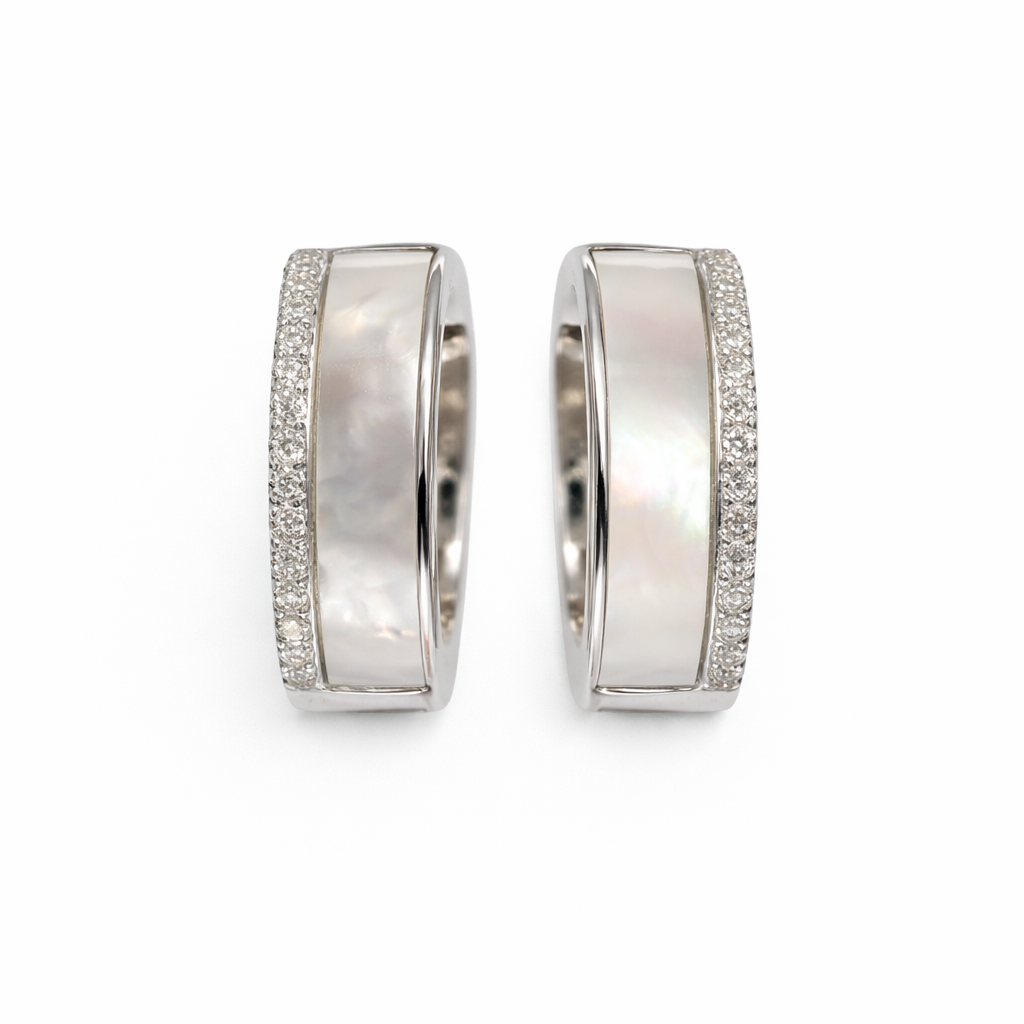 Elegant Mother of Pearl Bali Earrings in 925 Silver