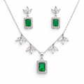Elegant Green Stone Chain Pendant Set in 925 Silver