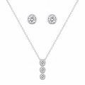 Radiant Heart Pendant Chain
