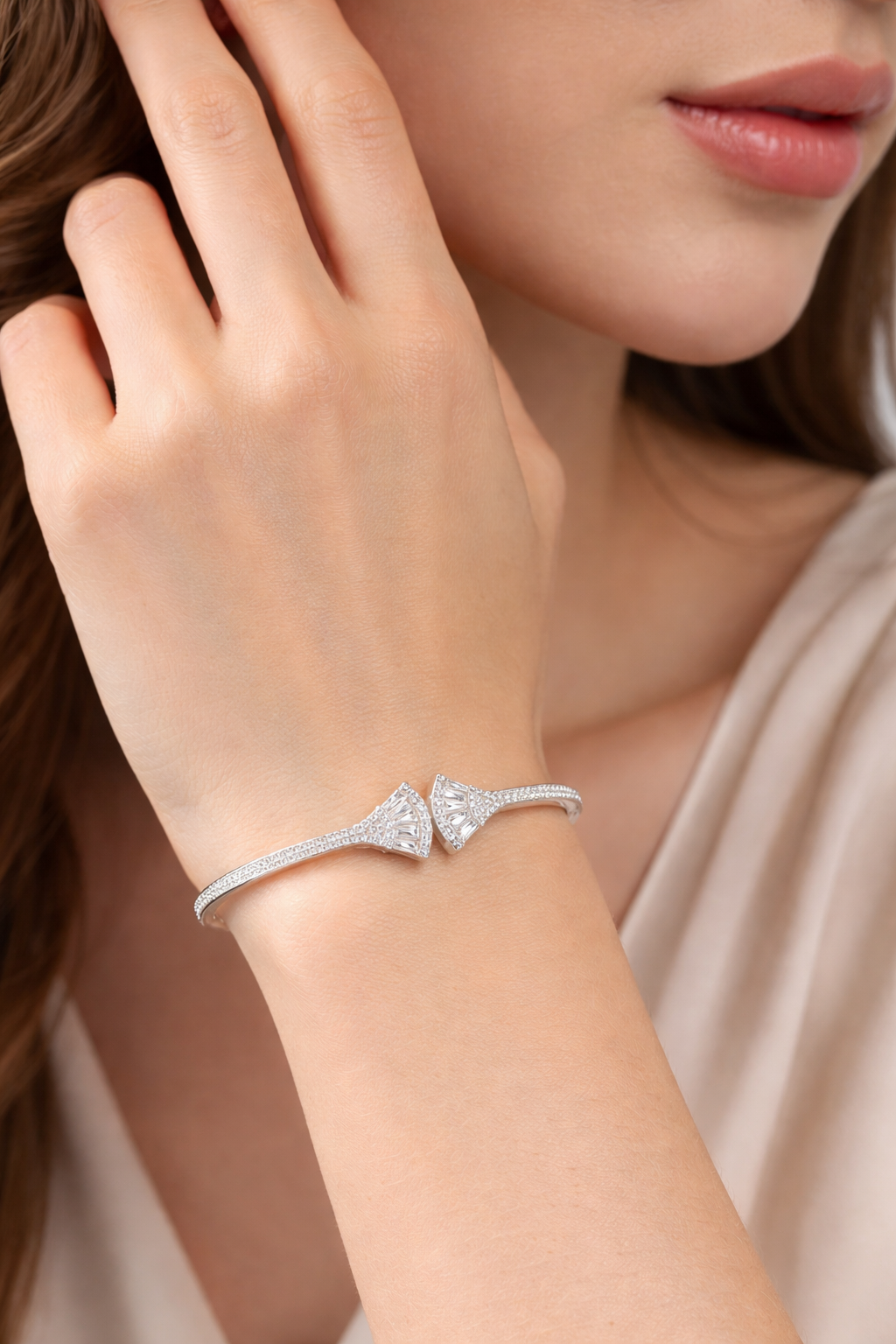 Radiant Bowline Bracelet