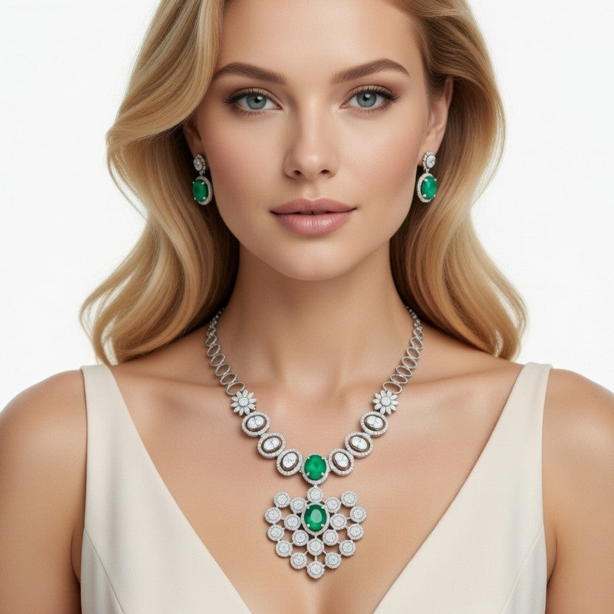 Classic Green Stone Pendant Necklace